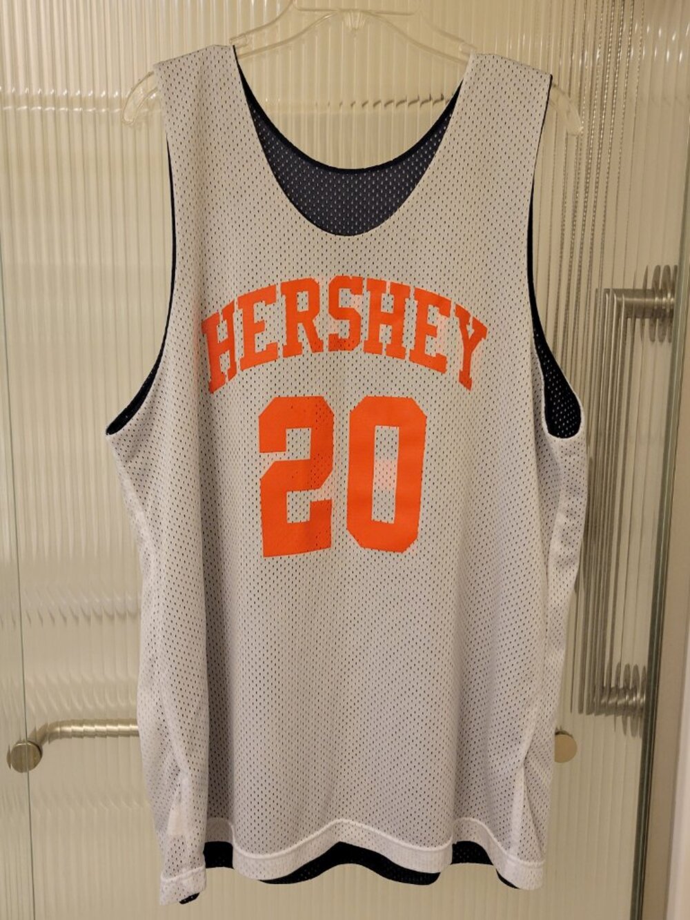 A4 #20 Hershey Basketball Reversible mesh athletic sleeveless Men's jersey sz L